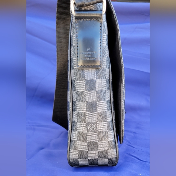 Louis Vuitton laptop bag, graphite 2019 - Picture 2 of 11